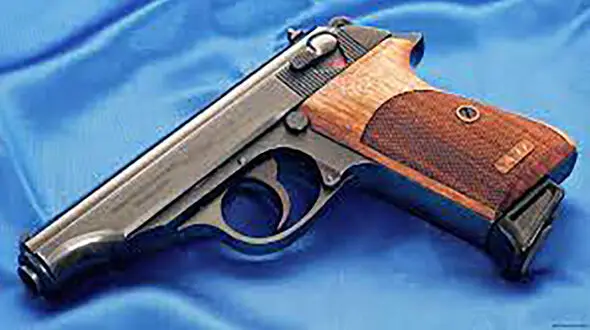  تیراندازی به قهرمان سابق کشتی کشور در بزرگراه همت / شب عید قربان رخ داد