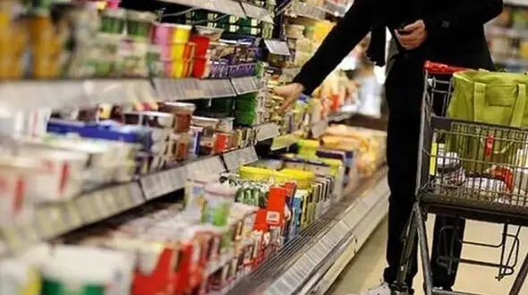 قیمت مرغ، گوشت قرمز و دیگر اقلام اساسی در ماه رمضان