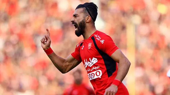 استقلال همچنان به دنبال یاغی پرسپولیس