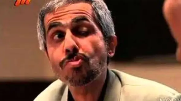 فیلم/  پشت صحنه «درحاشیه» که همه بازیگران از خنده روده‌بر شدند؛ مطمئن باش حالتو عالی می‌کنه! / جواد رضویان: ژِئو فیزکُم هه/ سیامک انصاری: به چه زبانیه؟ ایتالیایه؟