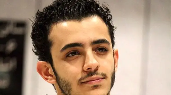 عکس/ رونمایی علی شادمان از مادر کم سن و سال و خواهر جوانش / چه مامان و خواهر مهربونی از چهرشون پیداست