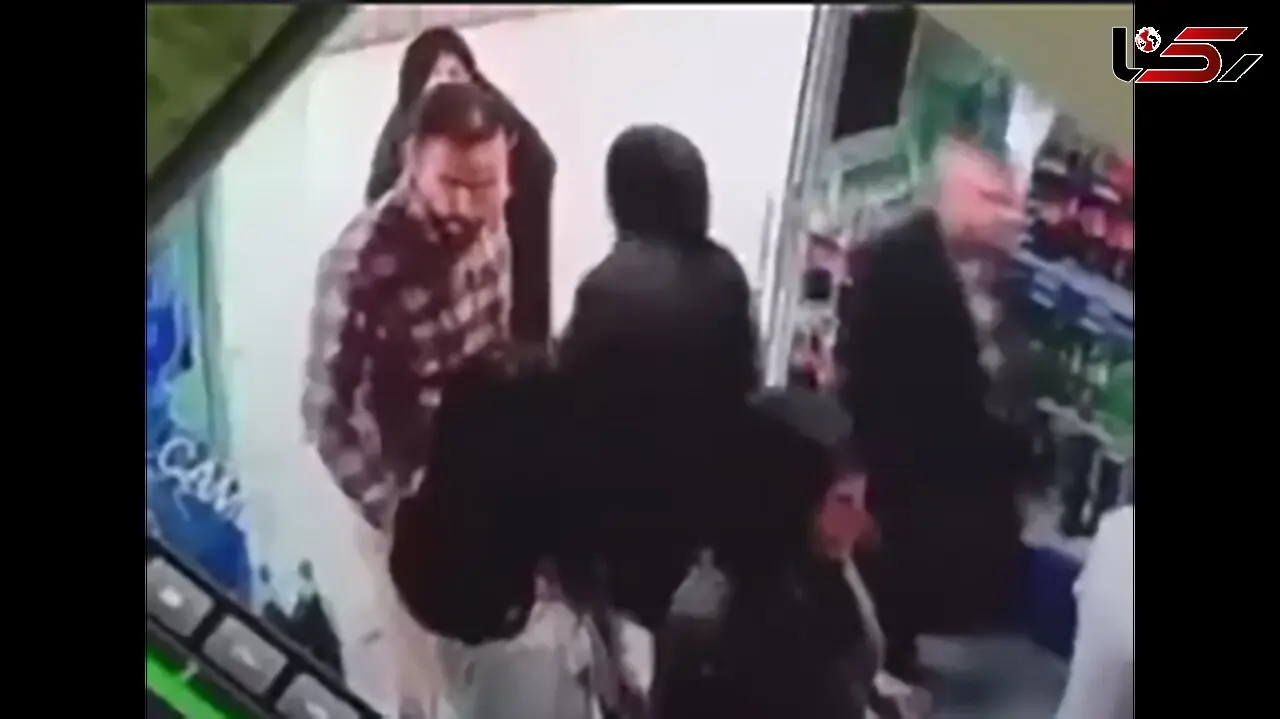 حکم جلب عامل جنجال در لبنیاتی مشهد و مادر و دختر بی حجاب صادر شد + فیلم 