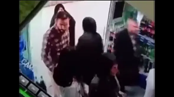 فیلم دوم از ماجرای ریختن ماست روی سر 2 زن بی حجاب/ دردسر برای لبنیاتی!