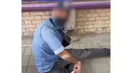 فیلم / گدای معلول پلیس را دید راست راست راه رفت / در بجنورد بازداشت شد