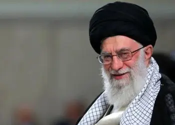 فیلم / رییس جمهور منفور در بیت رهبری کی بود ؟! / رهبری شهید چه رفتاری با او داشت / به روایت احمد عبدالرحیمی 