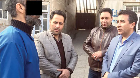 راز مرگ مرد نگهبان مشهدی در صحنه بازسازی لو رفت / قاتل روسری را جا گذاشته بود + عکس