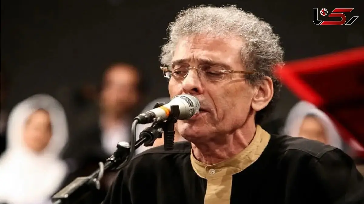 آواز کردی/استاد کامکار بزرگ با صدای گرفتش تو مهمونی خونه خودش میزنه و میخونه