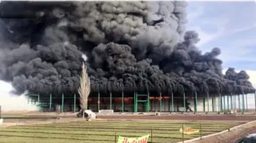 فیلم / لحظه آتش‌سوزی در سردخانه در حال احداث محور اردبیل–مغان