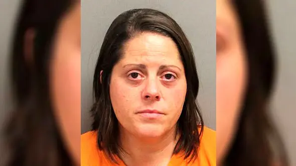 دردسر خونین برای پسری که از یک زن به صورت پنهانی فیلمبرداری کرد+عکس