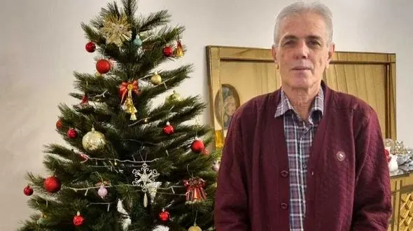 نوریک ماطِوُسیان /  کبوتردار قدیمی تهران معروف به «عشق‌باز شمرونی» که استاد شناخت کبوتر اصیل ایرانی است