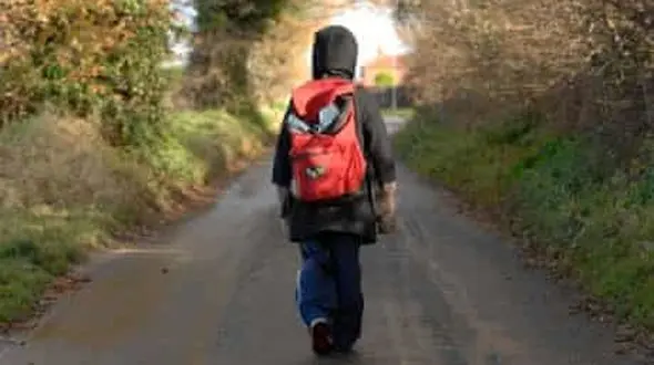 اینترپل در جست و جوی دختر 14 ساله تهرانی در ترکیه / شیوا با یک پسر  فرار کرد