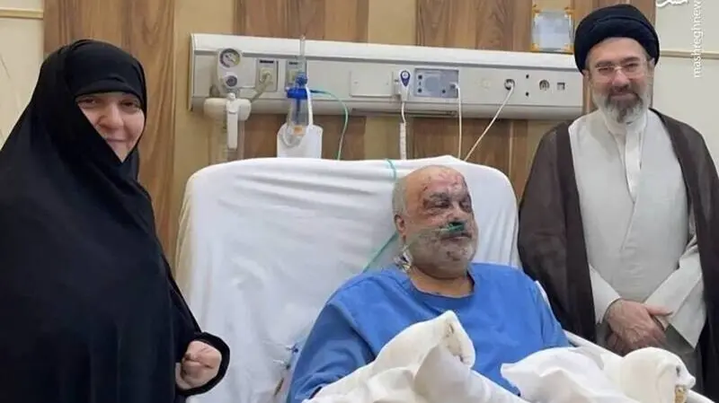 رهبر انقلاب
