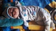   تولد نوزادی زیبا اما  بدون دست در لرستان+ تصاویر دلخراش
