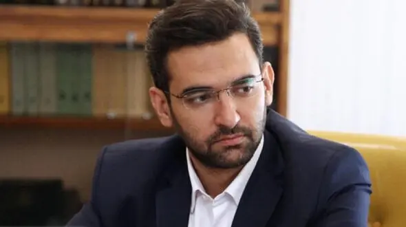 اقدام جالب آذری جهرمی در خانه‌ی اولین وزیر ارتباطات ایران +عکس