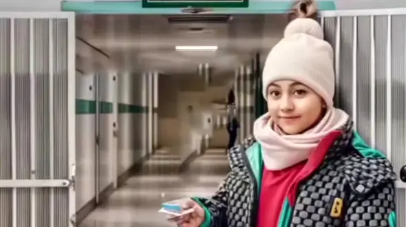 دختربچه‌ ای که پس‌ انداز تولدش را خرج آزادی زندانیان کرد + فیلم