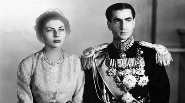 فیلم ازدواج مجلل شاه پهلوی با ثریا / سکانسی که برای جهانیان جذاب بود!