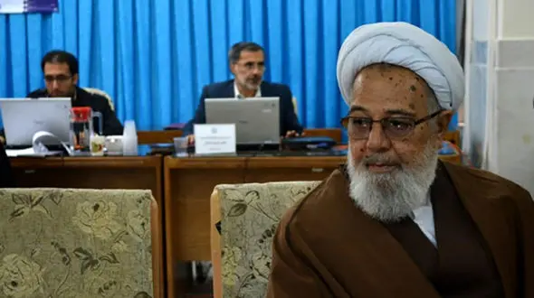 آیت‌الله ممدوحی در بیمارستان بستری شد