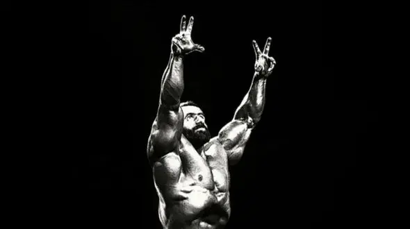 قهرمان نشدن هادی چوپان سیاسی بود؟