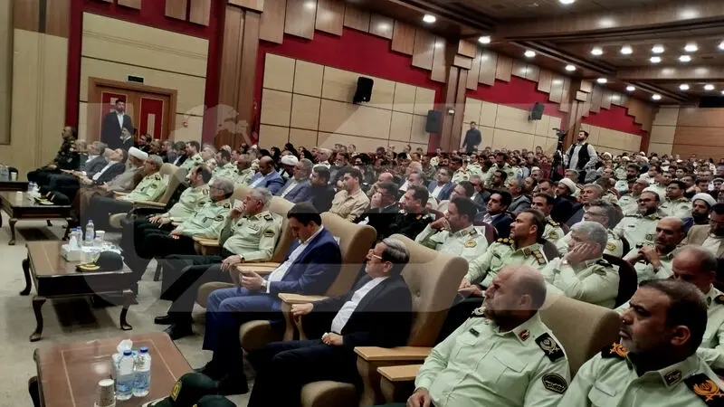 مراسم تودیع و معارفه فرمانده انتظامی غرب استان تهران برگزار شد