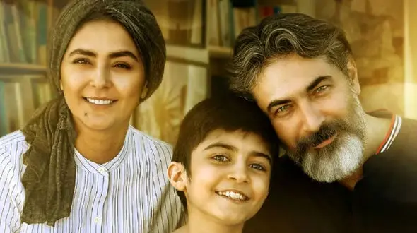  ذوق زدگی جالب کاوه زیر خاکی در لحظه اعلام نام رایان سرلک برای جایزه بهترین بازیگر نوجوان ! 