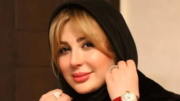 گردش نیوشا ضیغمی با دخترش بدون شوهرش 
