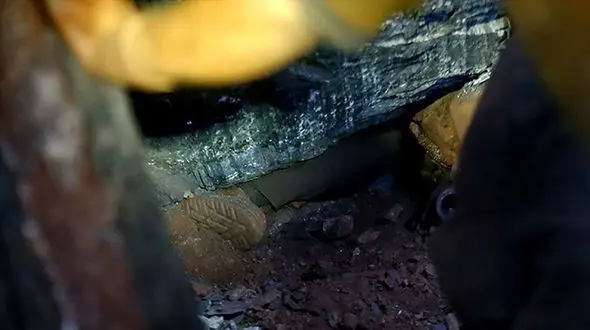 73 ساعت بدون نتیجه برای پیداکردن کارگران محبوس شده 