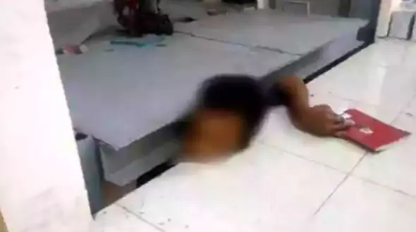 عکس وحشتناک از مرگ فجیع پسر نوجوان در سقوط آسانسور