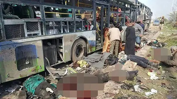 تصاویر تکاندهنده از انفجار اتوبوس /100 مسافر کشته شدند + عکس 14+ 