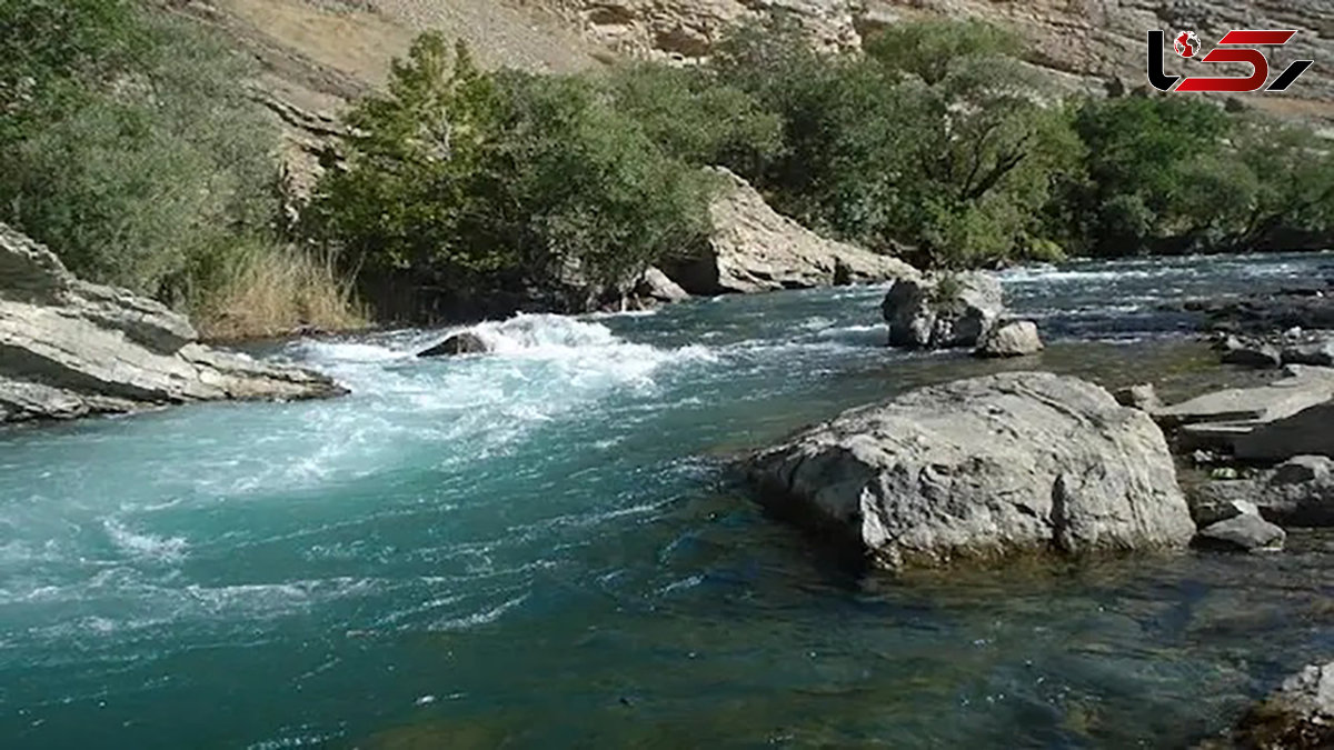 پاسخ‌های سطحی و بی‌پایه محیط‌زیست مازندران؛ غفلت از آلودگی‌های فاجعه‌بار رودخانه هراز!