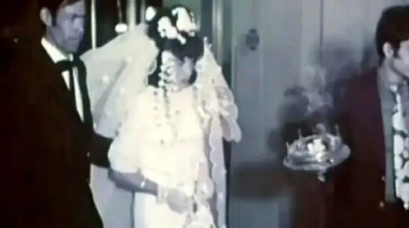 فیلم آواز شاد /  آغاسی تو عروسی ناسیونال دهه50 بین25 تا عروس و دوماد چه رقص مجلس گرم کنی کرد