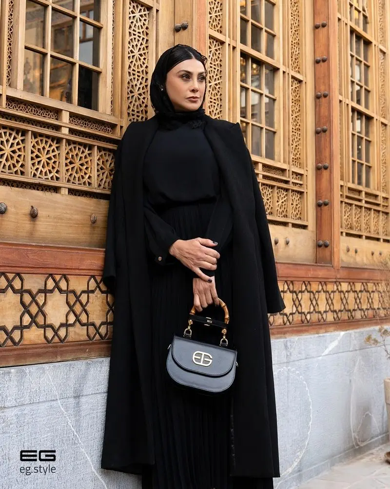 استایل کلاسیک آزاده صمدی در اصفهان 2