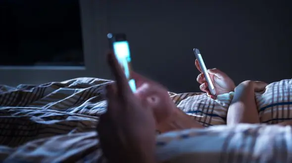 راهکارهای راحت برای کاهش زمان استفاده از تلفن همراه