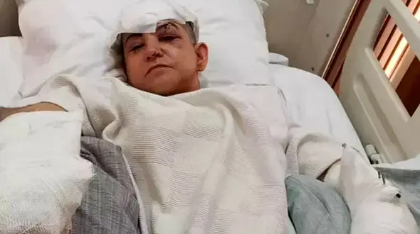 حمله با ساطور به لیلا 40 ساله توسط شوهرش ! / بچه ها این صحنه را دیدند !