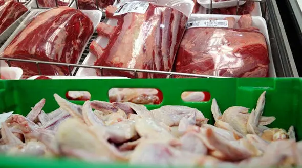 مقایسه مرغ و گوشت قرمز از نظر رژیمی