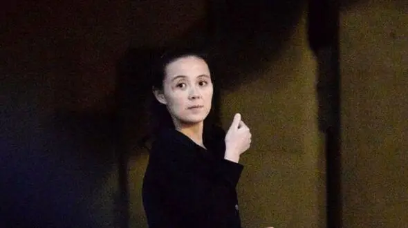 حمله خواهر اون به این  + جزئیات