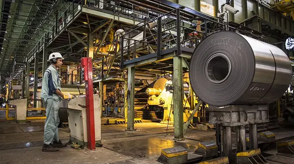 خطر کوچ صنعتگران / چرا فعالان اقتصادی انگیزه مهاجرت پیدا کرده‌اند؟