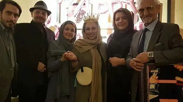 خانم مجری در جشن تولد خودمانی بهنوش بختیاری