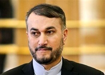 ناگفته‌های زندگی شهید امیرعبداللهیان از زبان خاله‌اش؛ از پوشیدن یک پیراهن به مدت 15 سال تا از دست دادن پدر در 9 سالگی!