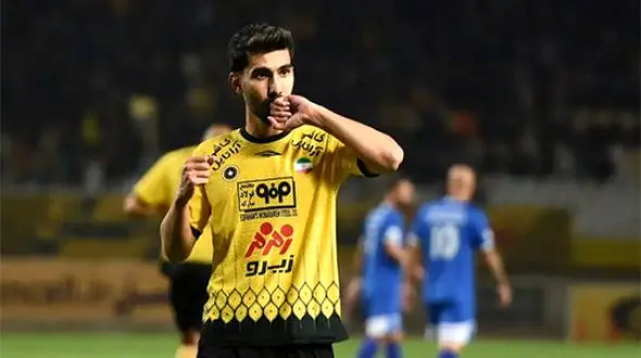 رضا شکاری نا خواسته در لایو پرسپولیس رونمایی شد!