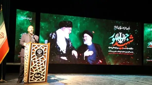 اصحاب رسانه و هنرمندان الگوی مدیریتی شهید رئیسی را تبیین کنند