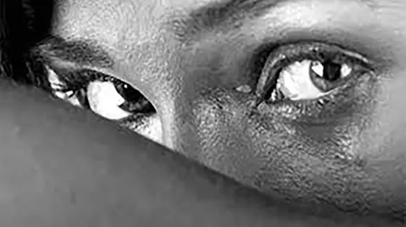 زنم را با وضعیت بد در کوچه باریک دیدم / حرف های آن مرد مرا آتش زد