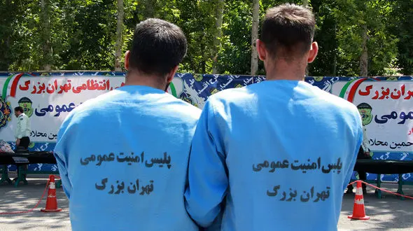 بازداشت 2 برادر که در افسریه گنده لاتی می کردند / زخمی شدن پسر 7 ساله با نارنجک دستی + فیلم و عکس