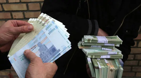 چرا عیدی کارگران و کارمندان متفاوت است؟