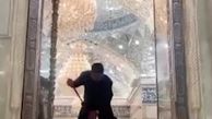 ببینید / شستشو و عطرافشانی حرم مطهر امام حسین(ع) در آستانه ماه محرم + فیلم