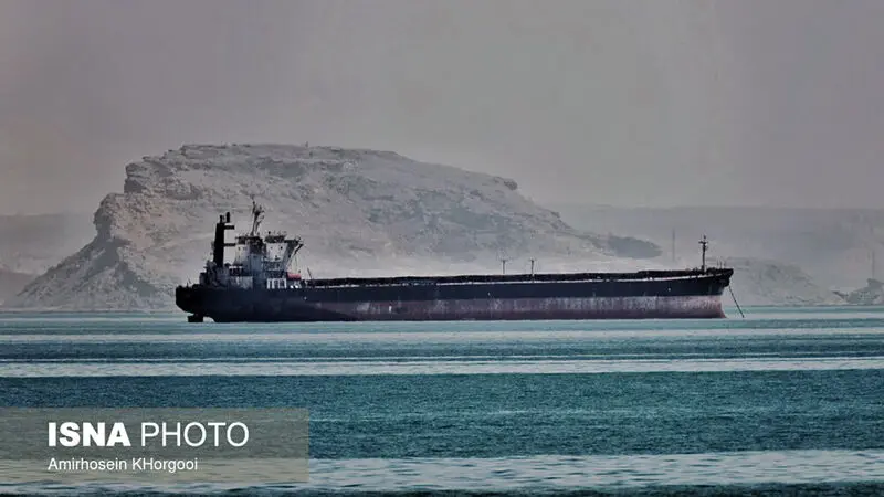 اینجا «تنگه هرمز» است...