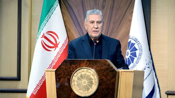 هشدار رئیس اتاق ایران به تجار: دیگر منتظر مشتری نمانید؛ مسیرهای سنتی صادرات قفل شده است