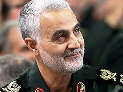 عکس سفر در زمان /  «سردار سلیمانی» در 26 سالگی در عملیات آزادسازی خرمشهر / اوج جوانی هم کاریزماتیک بود
