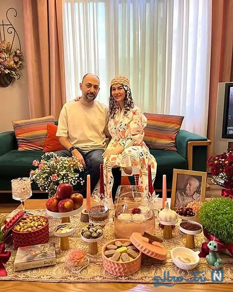 نیلوفر استخری