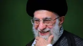 فیلم شوخی صمیمانه رهبری انقلاب با محافظان خود در بیت رهبری / ببینید چه بانمک می خندند