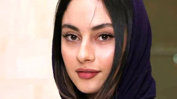 عجیب و غریب ترین مانتو در تن ترلان پروانه! + عکس